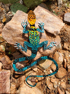 Hand-painted collared lizard sculpture (alternate view)