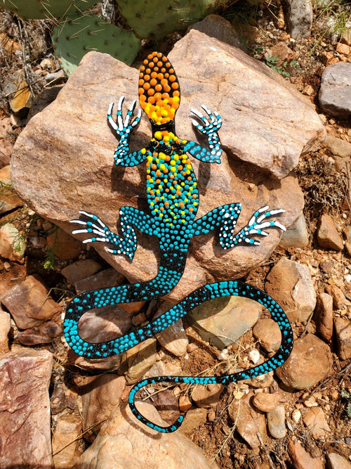 Hand-painted collared lizard sculpture (alternate view)